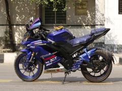 YAMAHA R15 V3